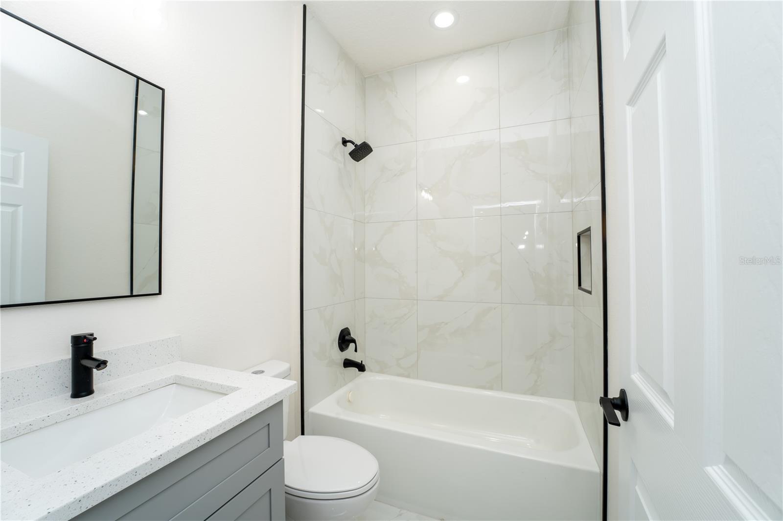 DAYTONA PARK ESTATES SEC E - Residential