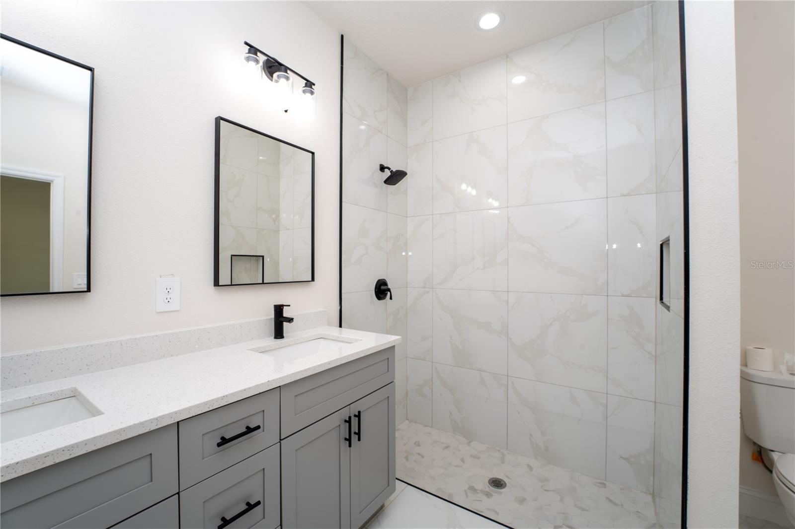 DAYTONA PARK ESTATES SEC E - Residential