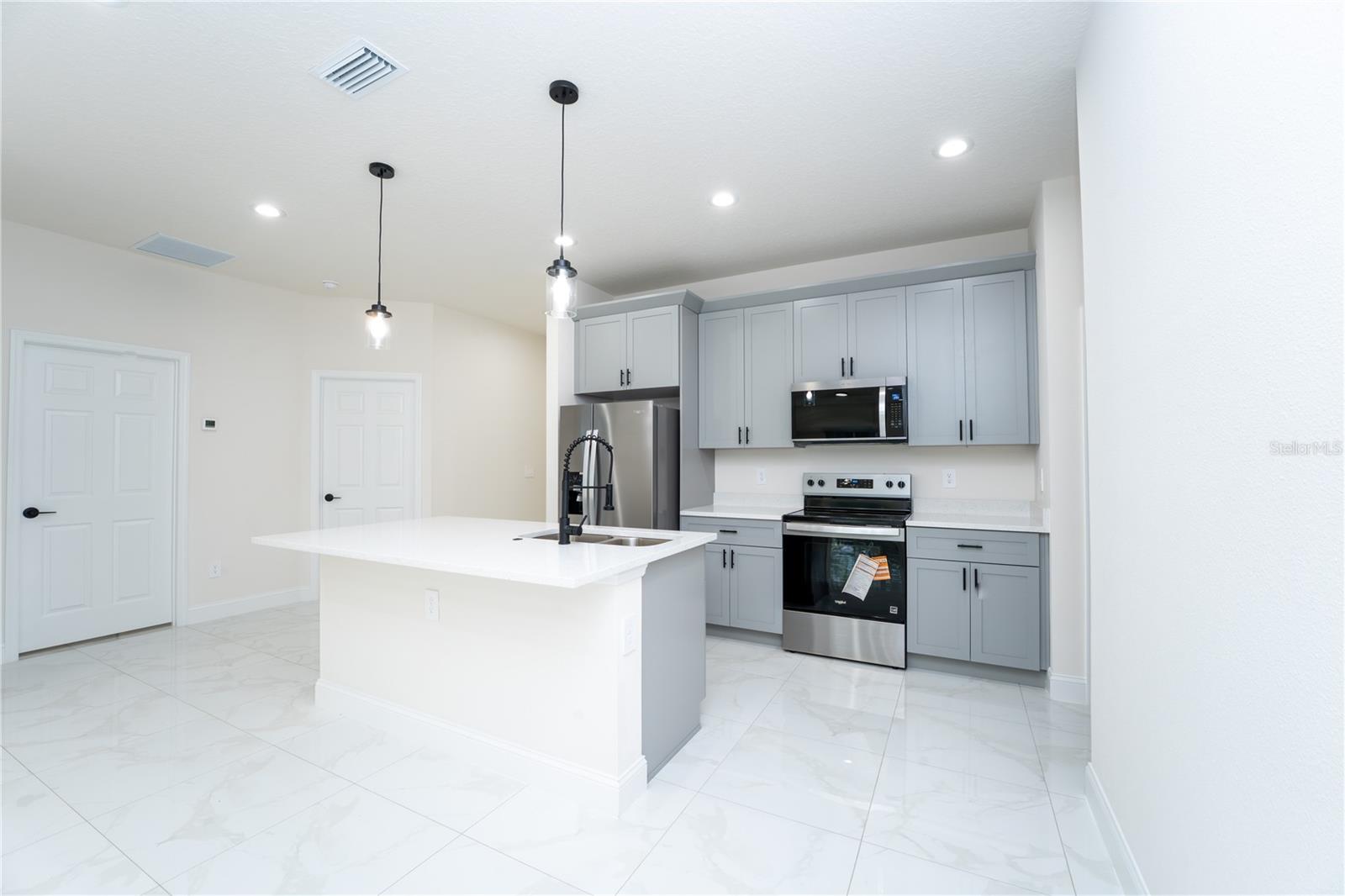 DAYTONA PARK ESTATES SEC E - Residential