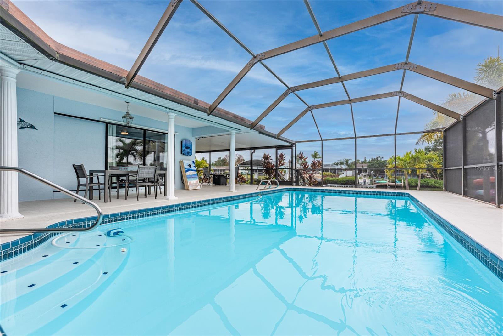 A RESUB OF A POR OF APOLLO - Residential Lease