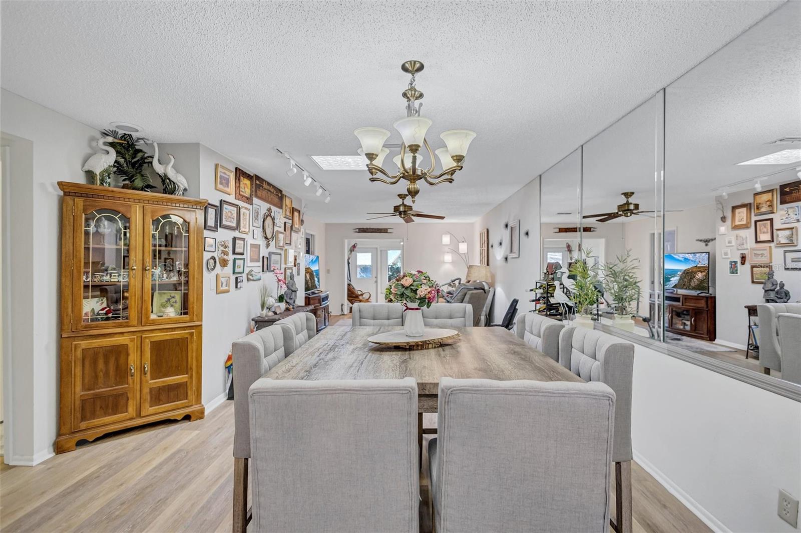 PATIO CONDO 1 - Residential