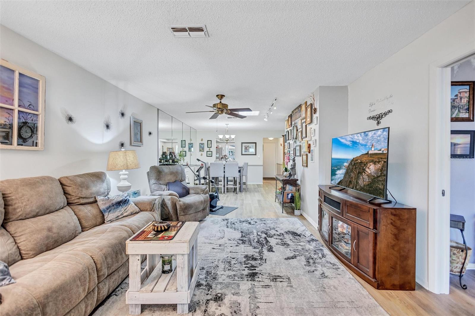 PATIO CONDO 1 - Residential