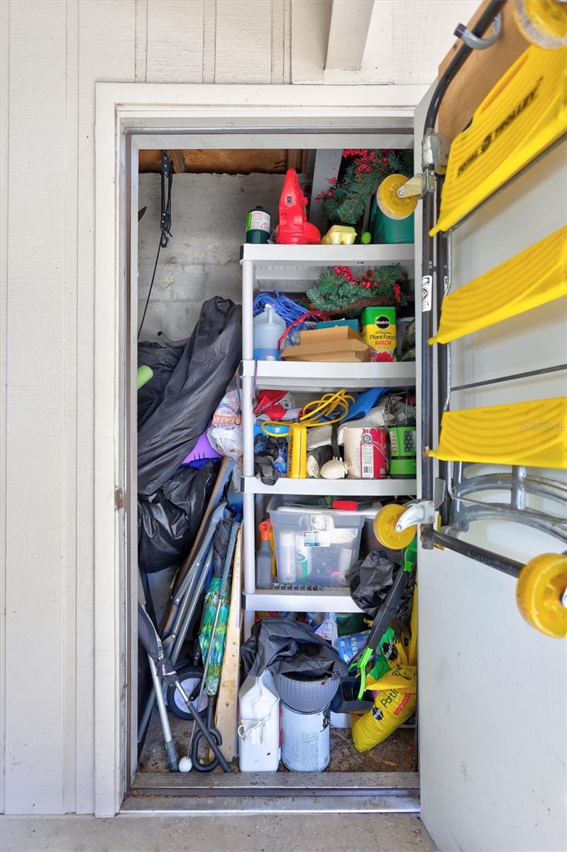 PATIO CONDO 1 - Residential