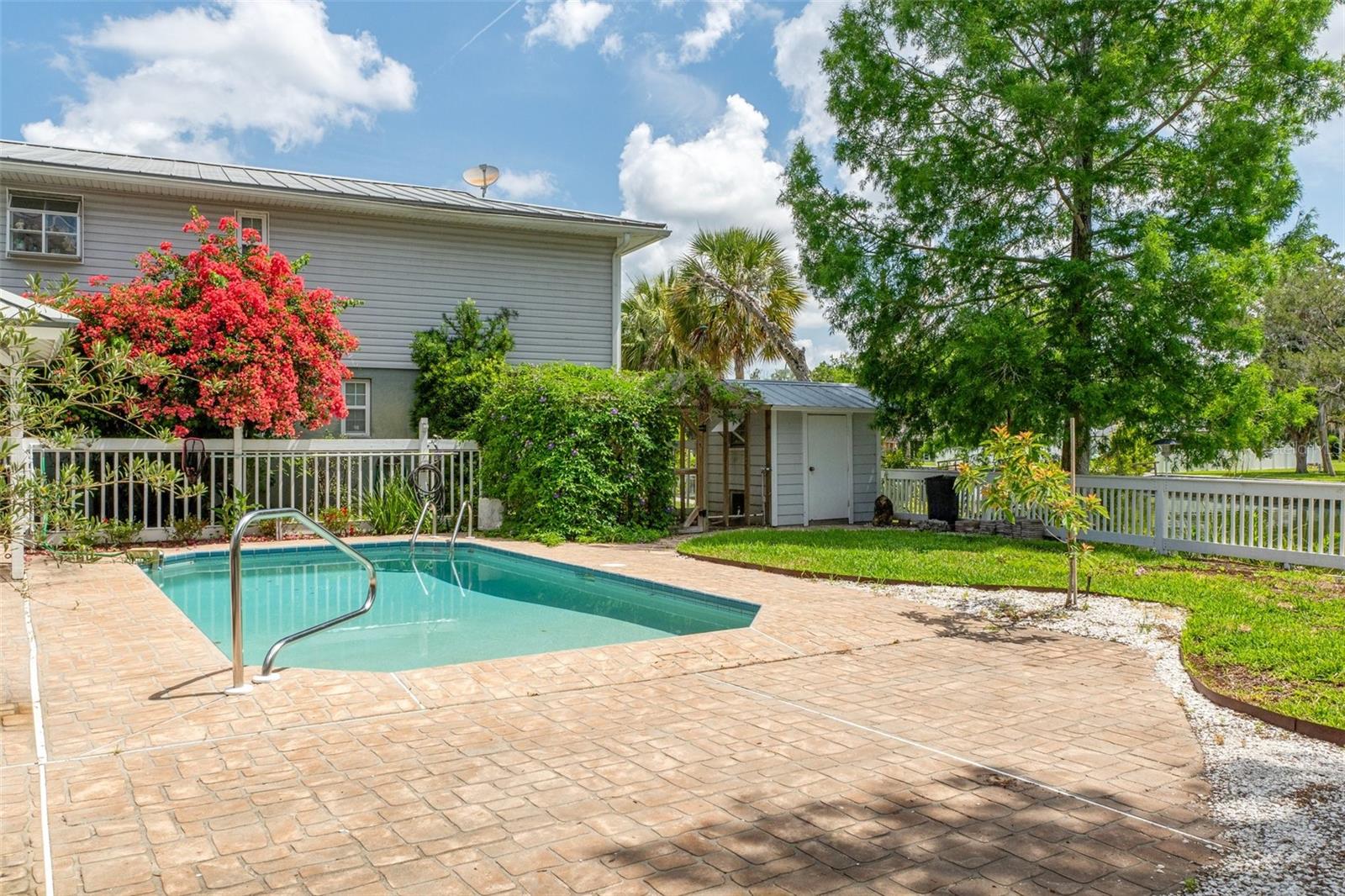 WOODWARD PARK - Residential