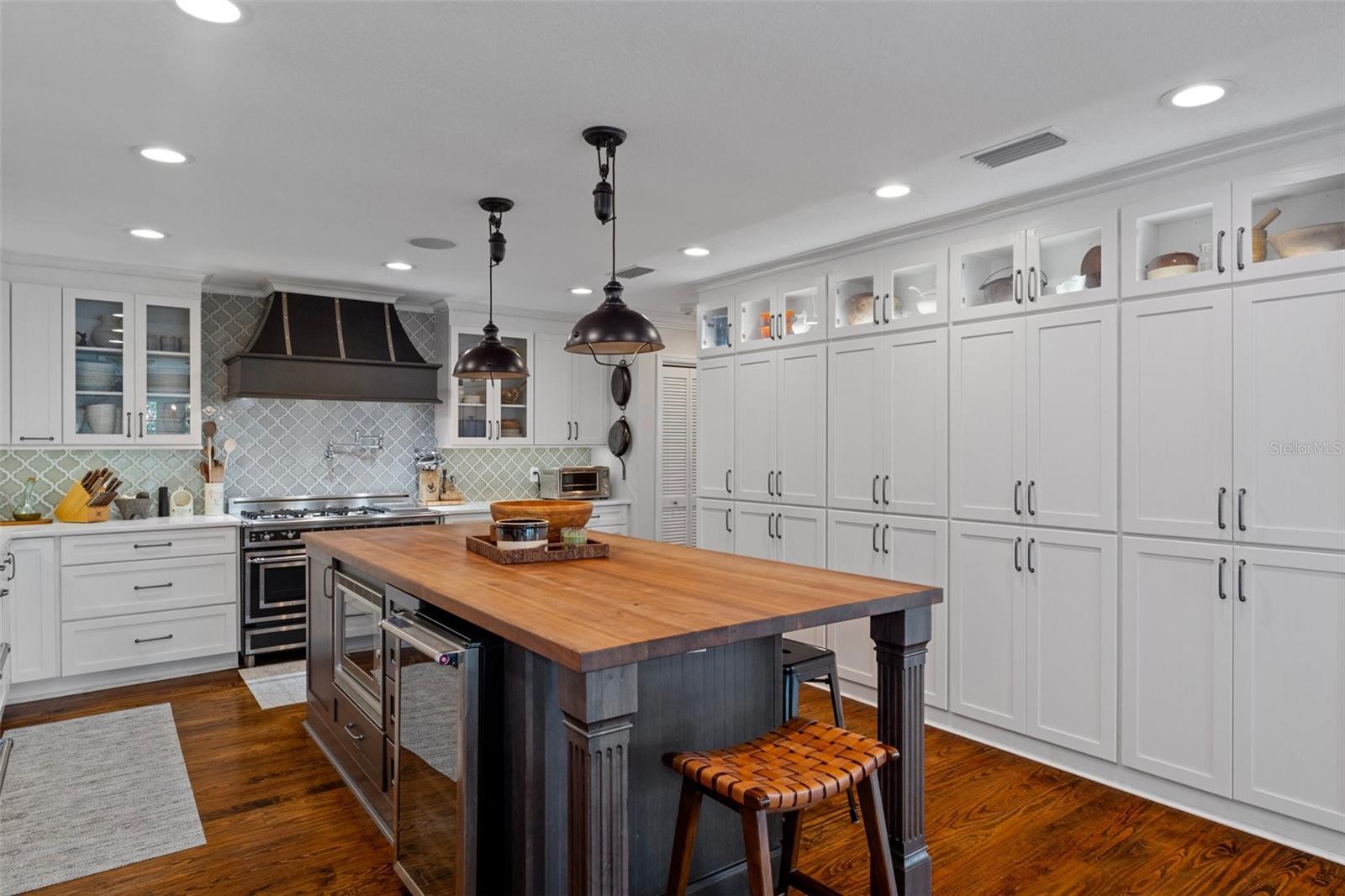 WOODWARD PARK - Residential