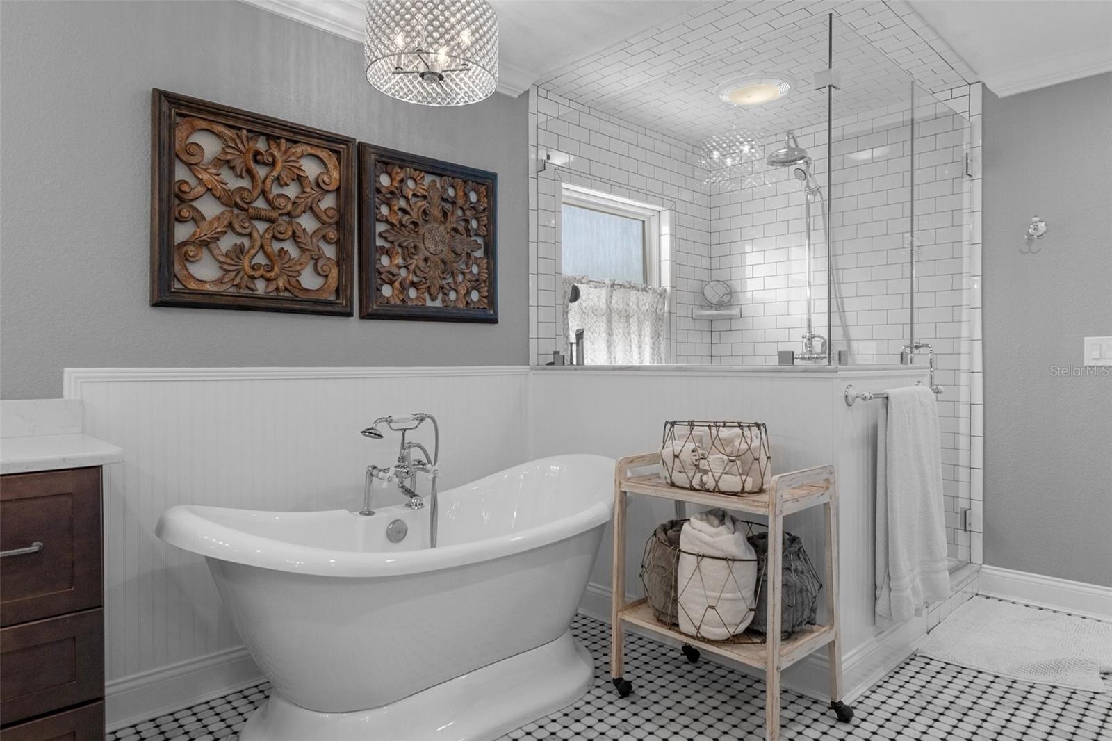 WOODWARD PARK - Residential