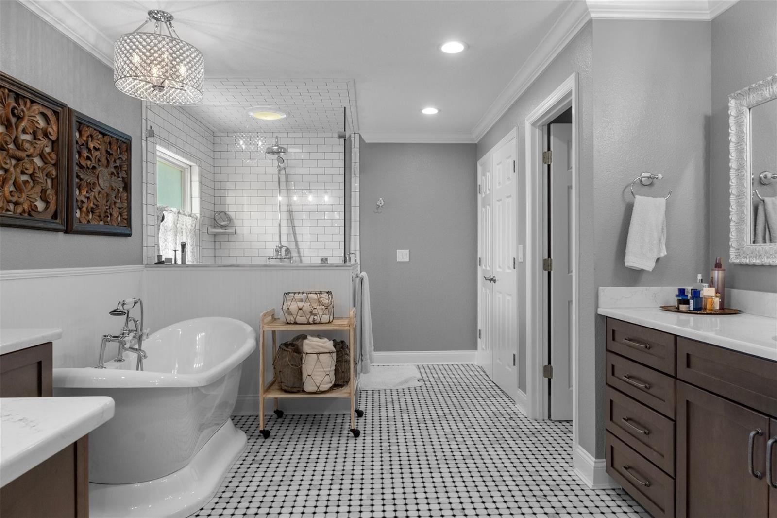 WOODWARD PARK - Residential