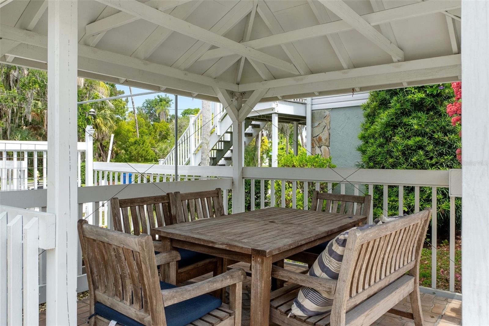 WOODWARD PARK - Residential