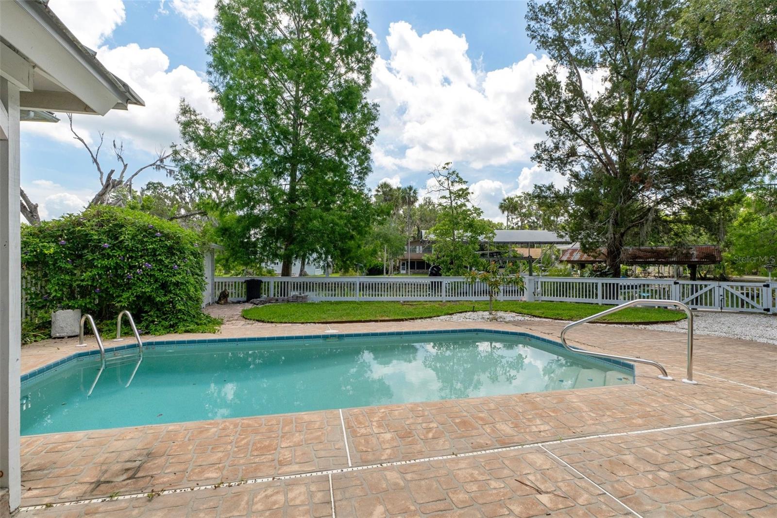 WOODWARD PARK - Residential