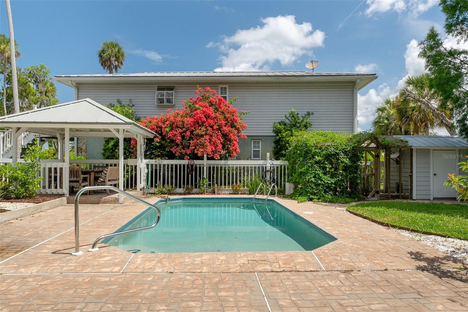 WOODWARD PARK - Residential