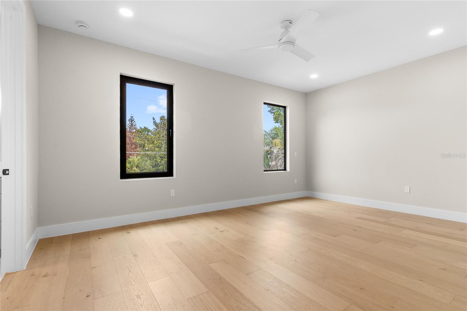 AUDUBON PARK CARD HEIGHTS SEC - Residential
