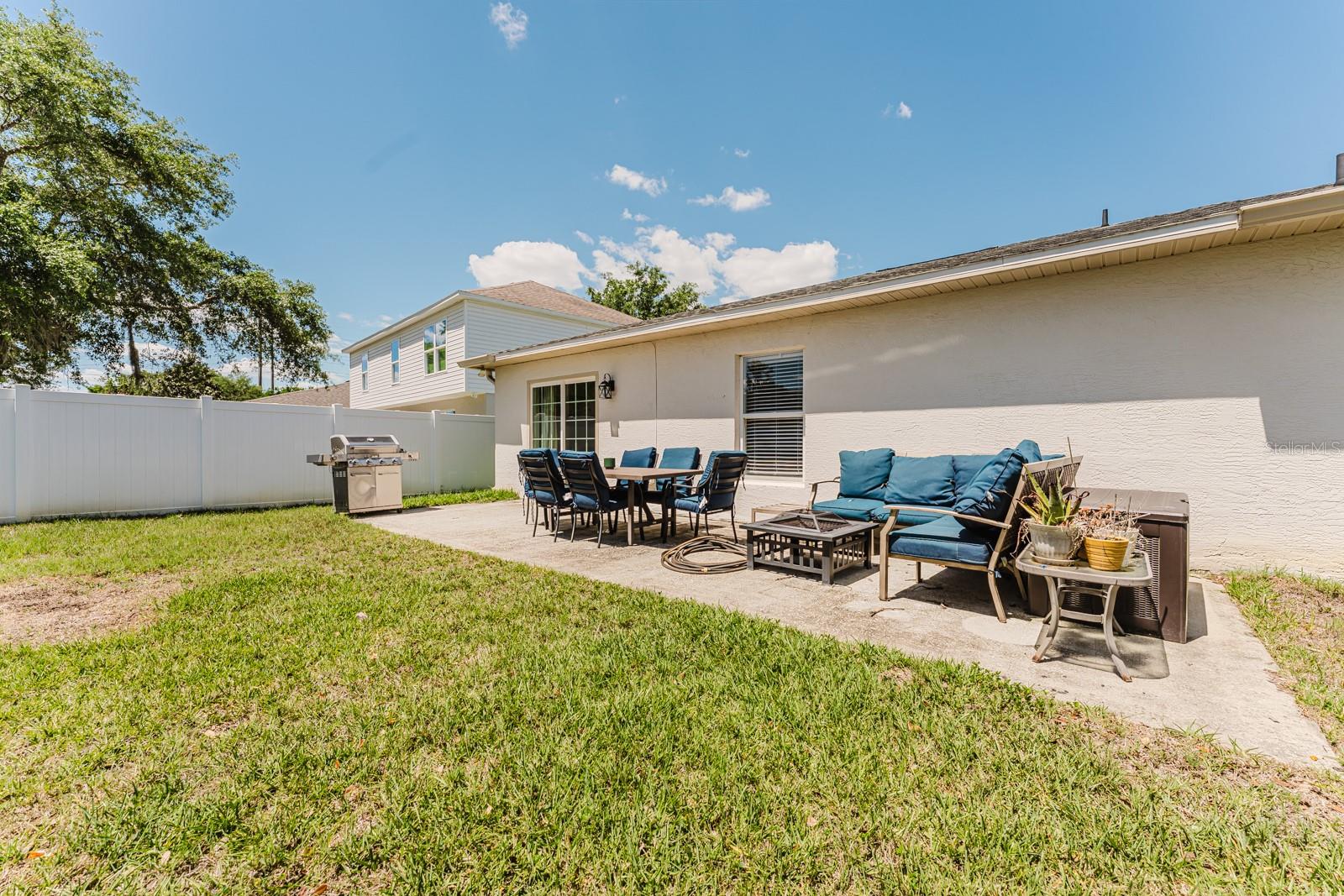 CORNER LAKE PH 03 A & B - Residential