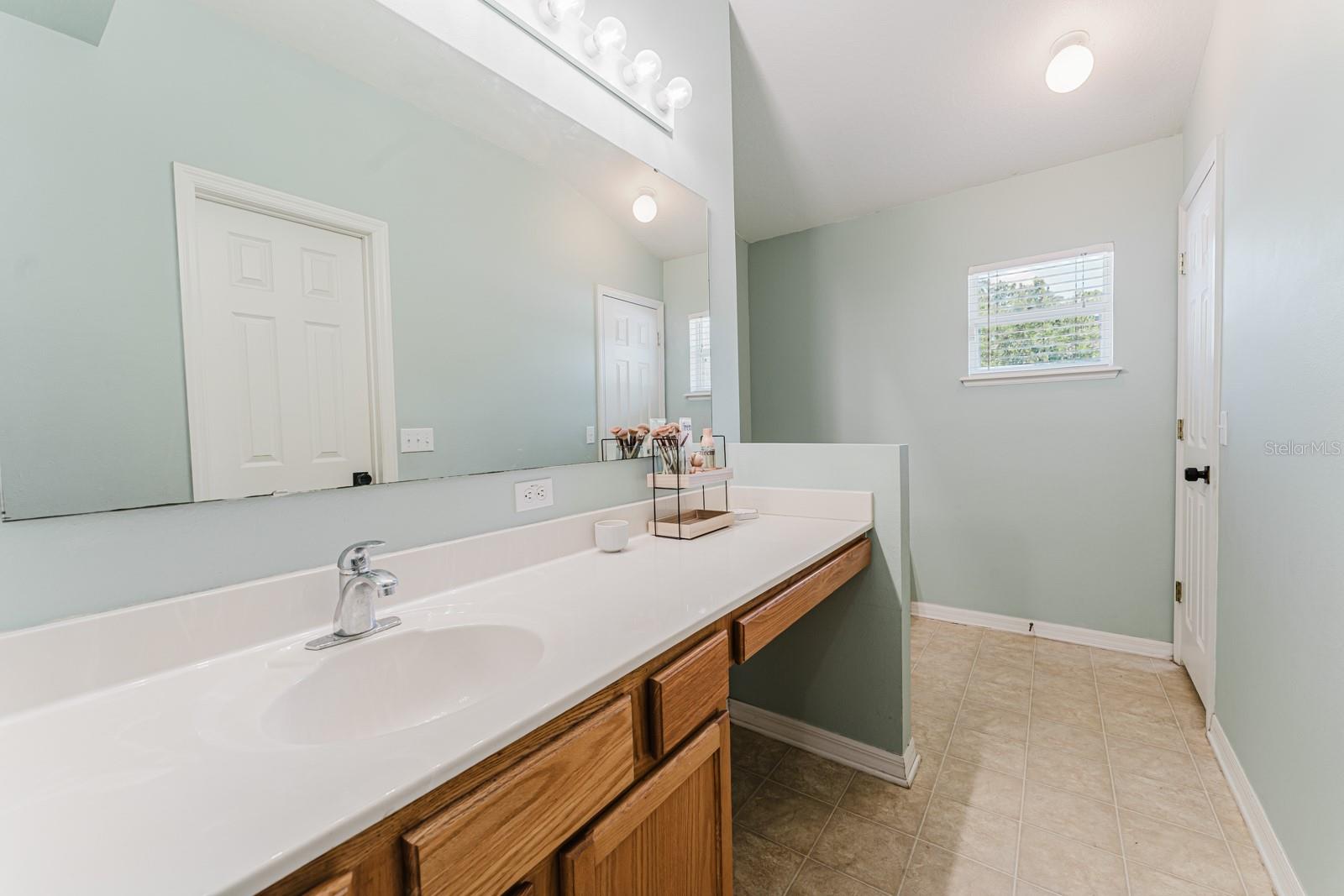 CORNER LAKE PH 03 A & B - Residential