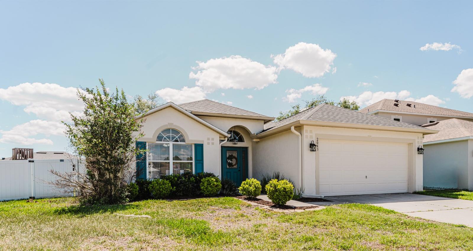 CORNER LAKE PH 03 A & B - Residential