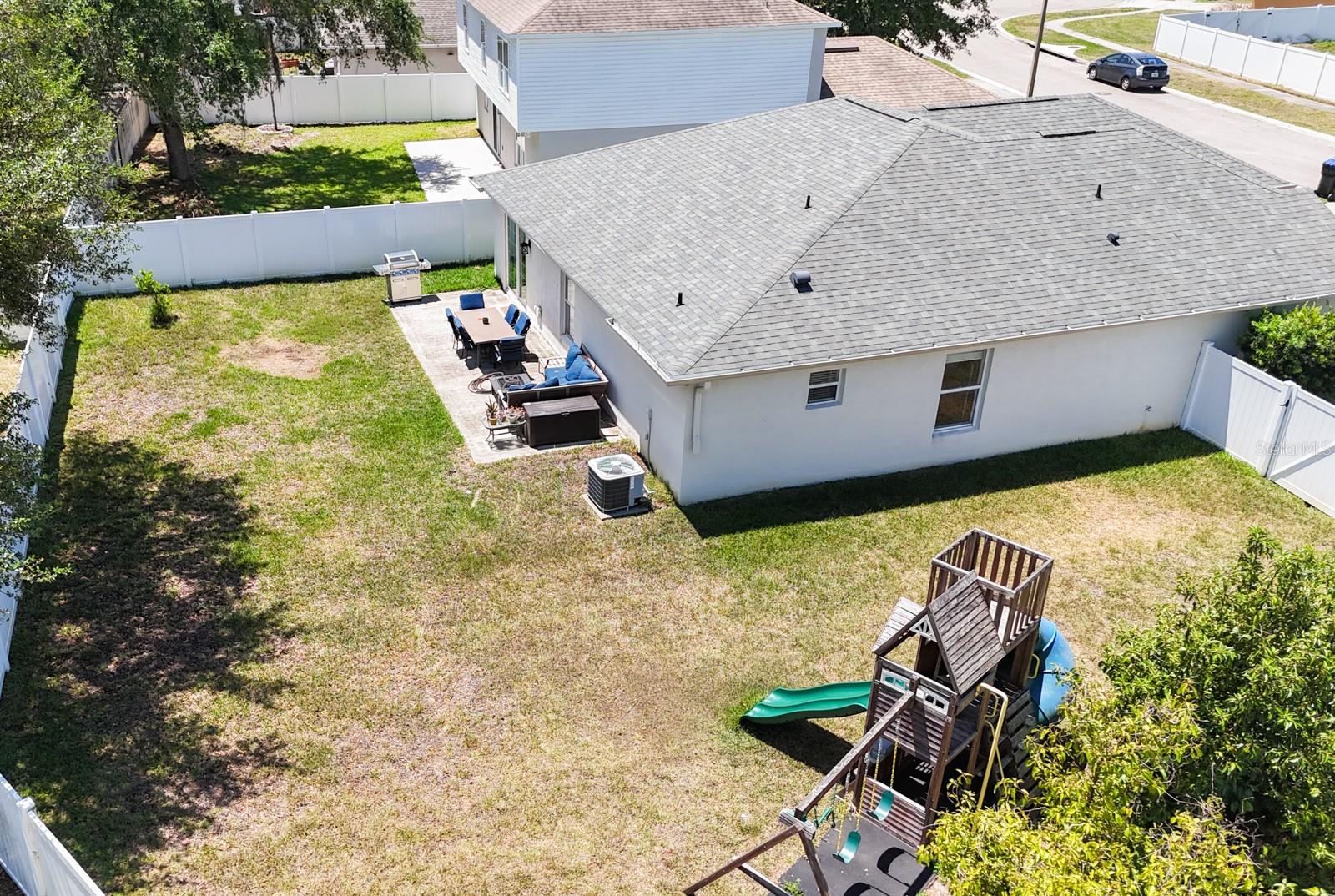 CORNER LAKE PH 03 A & B - Residential