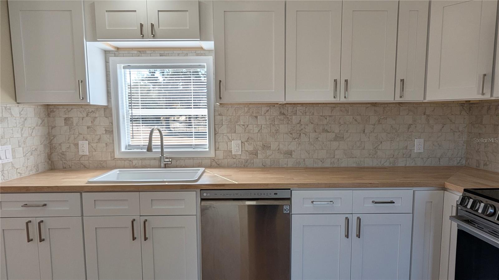 HILLS OF FLORIDA UNREC SUB - Residential