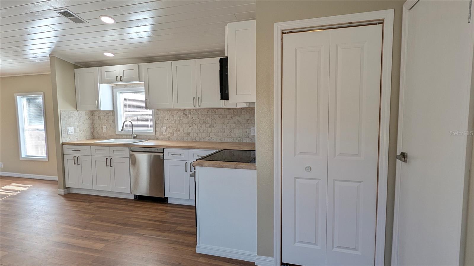 HILLS OF FLORIDA UNREC SUB - Residential