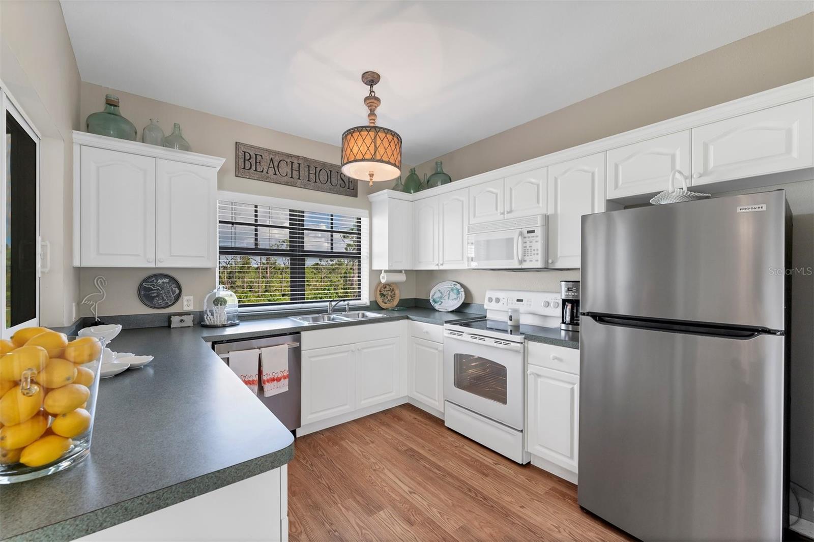 TOWN HOMES AT CAPE HAZE - Residential
