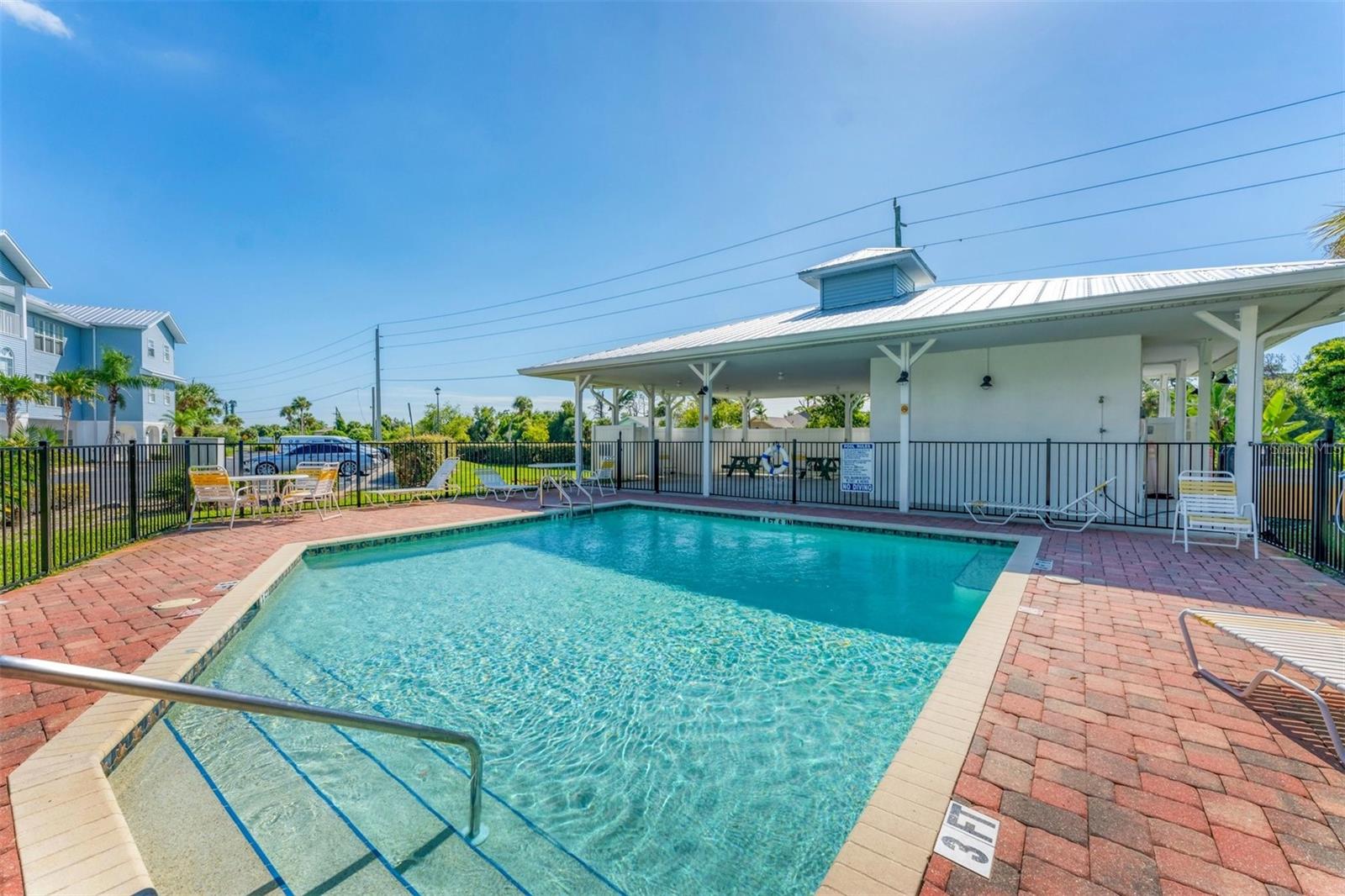 TOWN HOMES AT CAPE HAZE - Residential