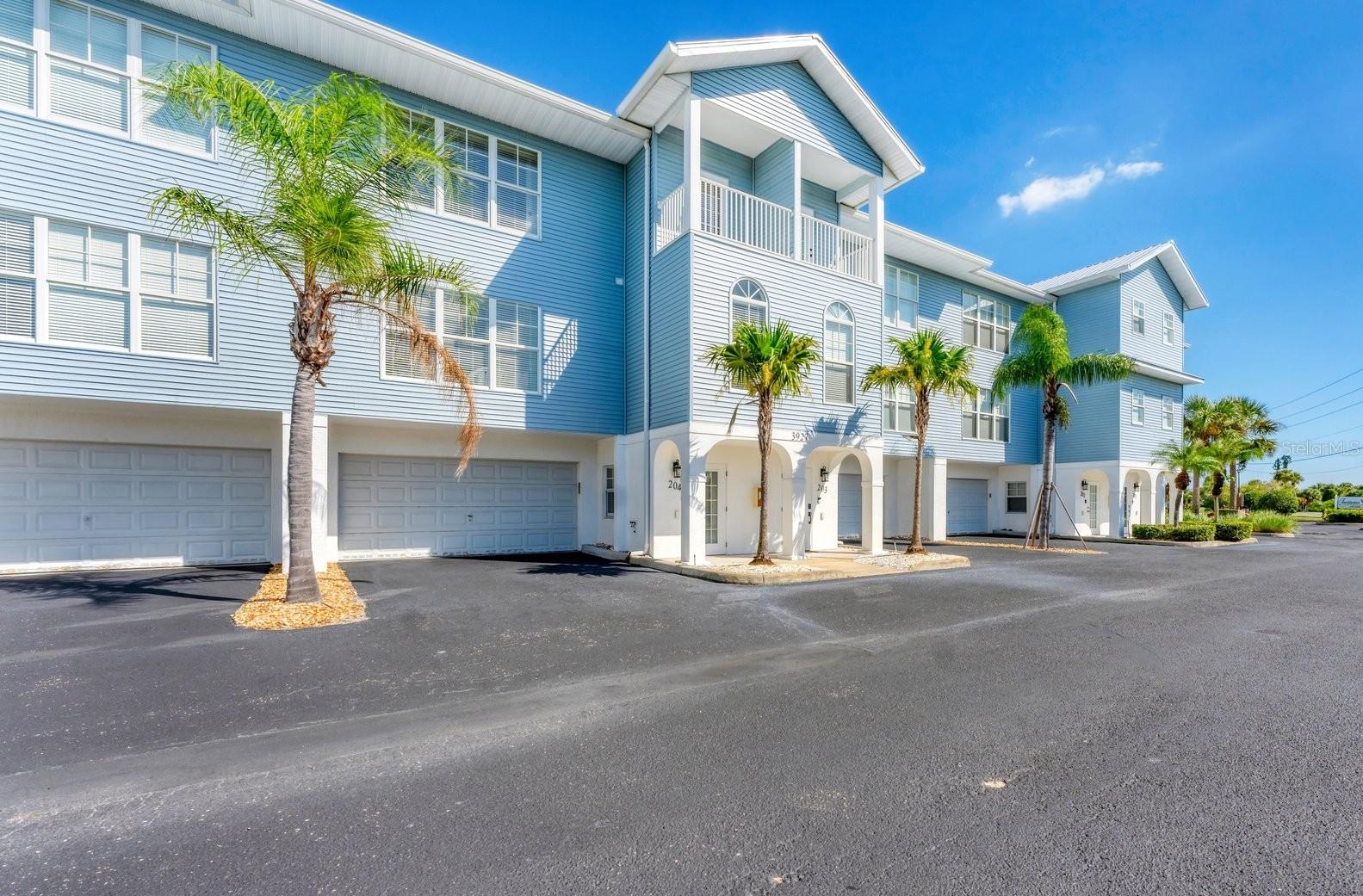 TOWN HOMES AT CAPE HAZE - Residential