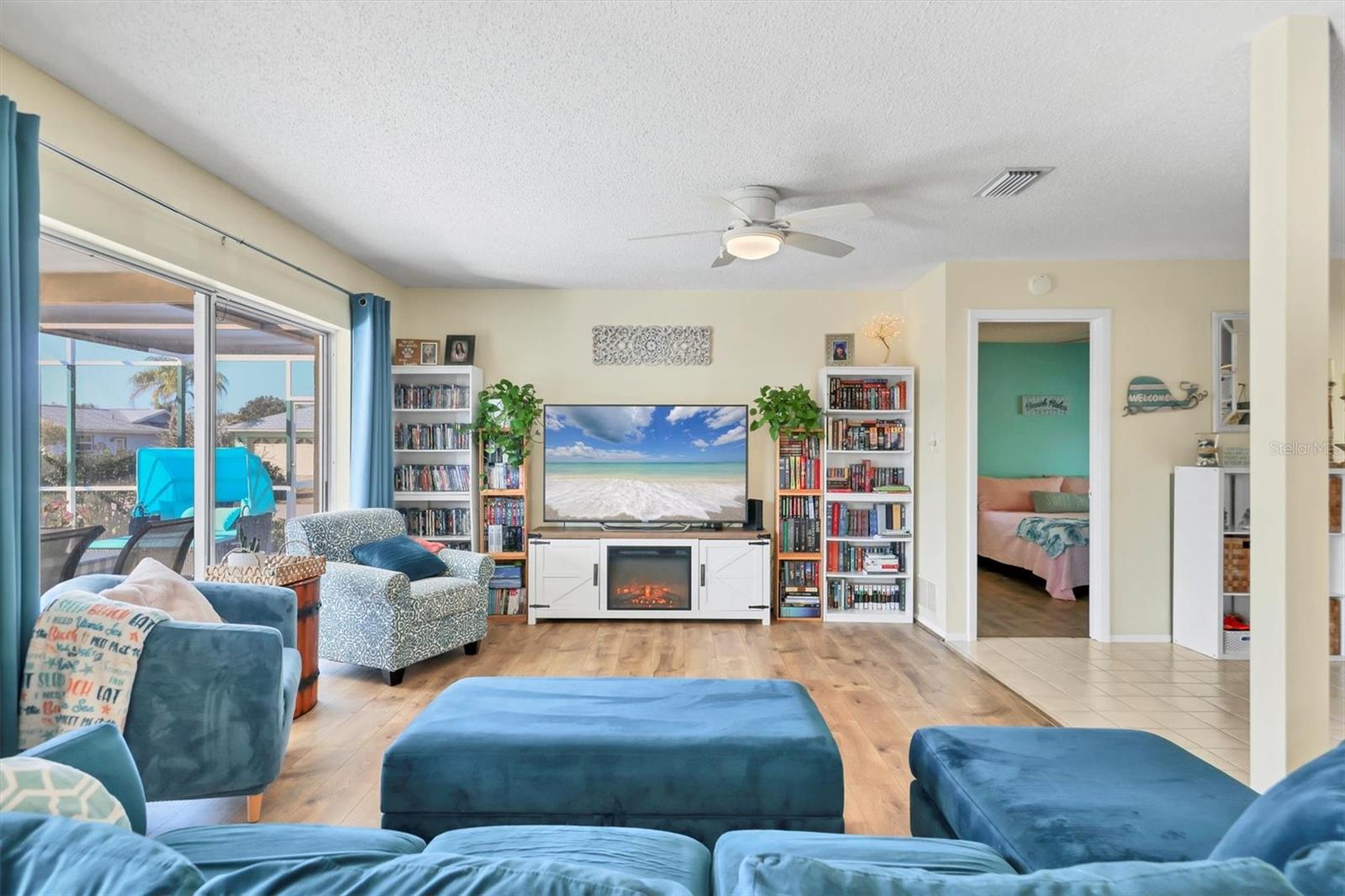 VILLAGE GREEN OF BRADENTON - Residential