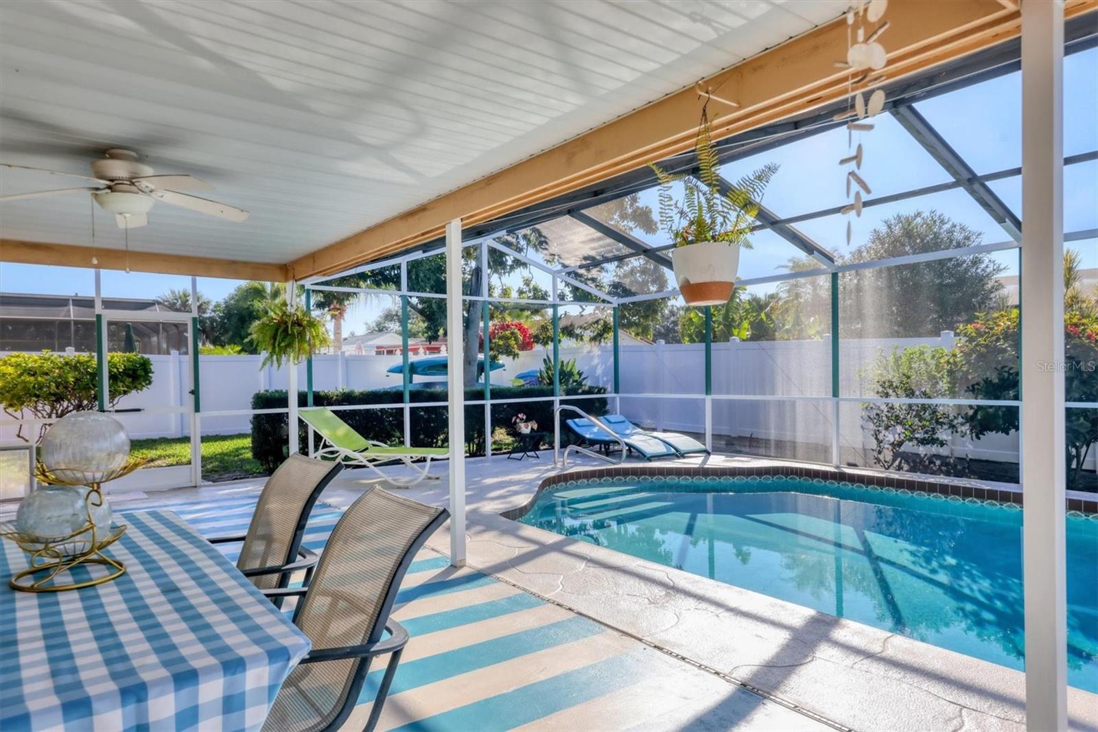 VILLAGE GREEN OF BRADENTON - Residential