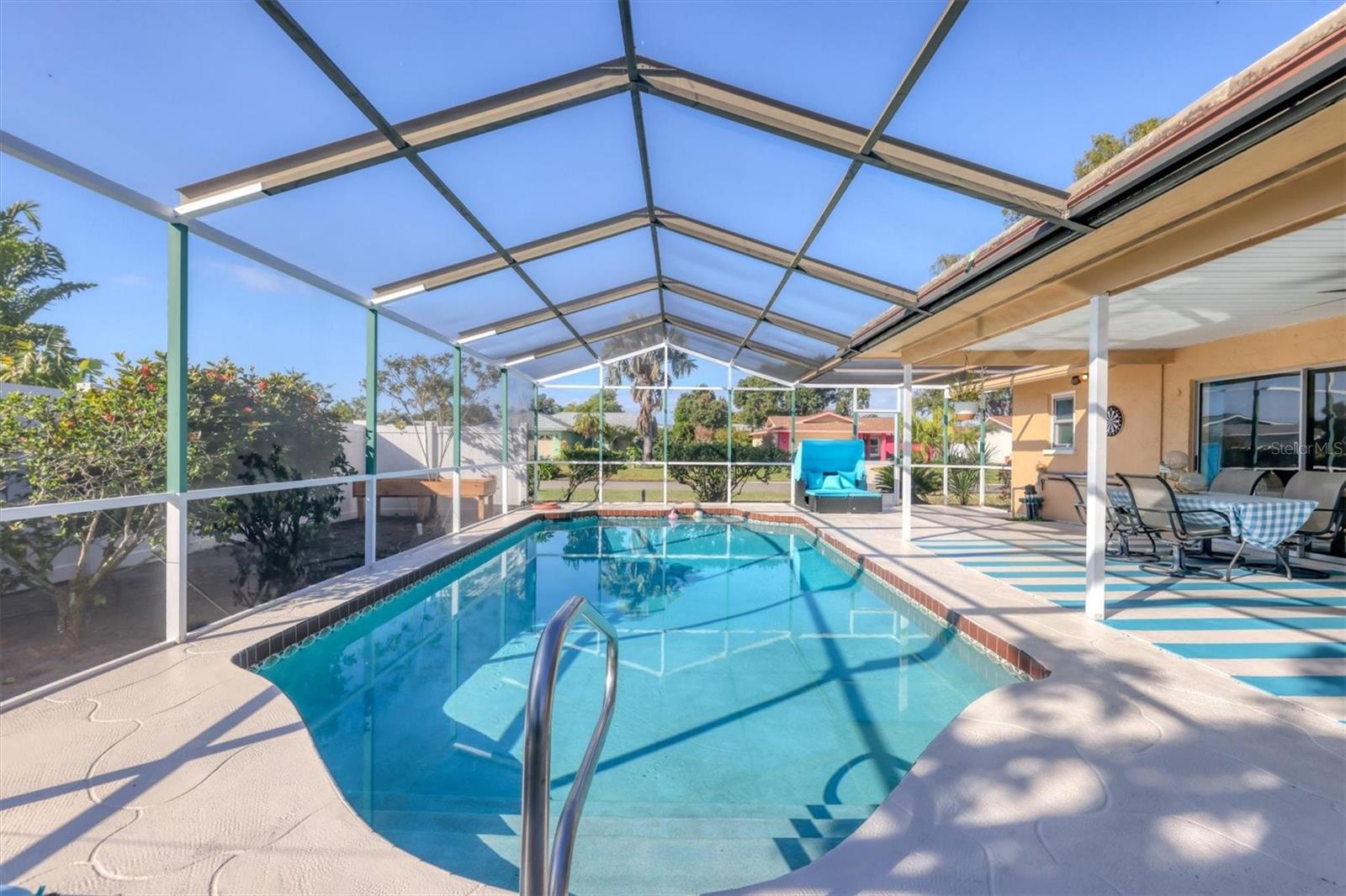 VILLAGE GREEN OF BRADENTON - Residential