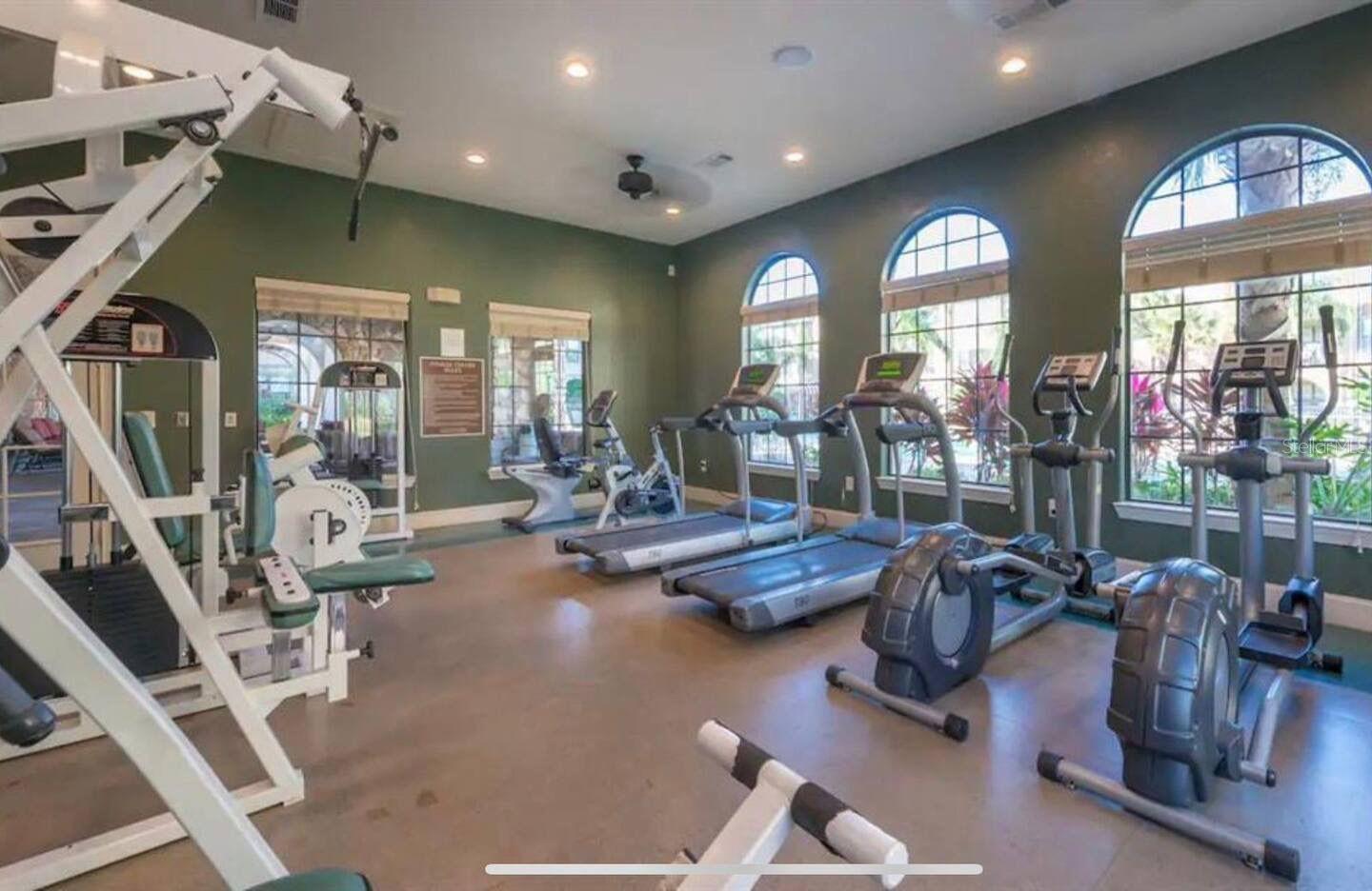 BELLA PIAZZA - Residential