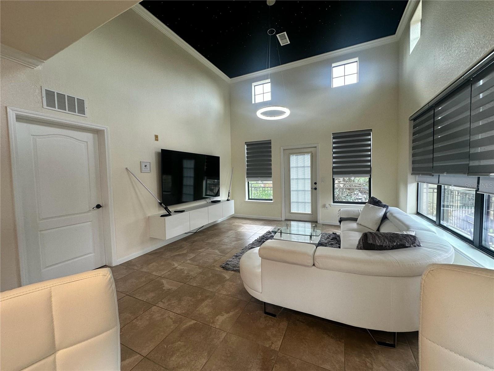 BELLA PIAZZA - Residential