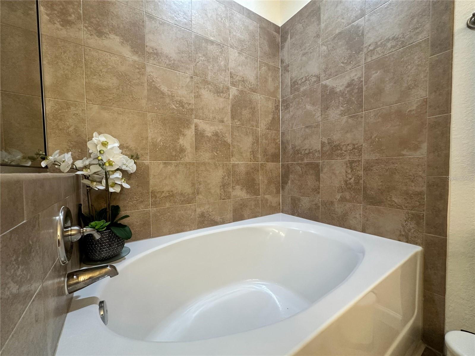 BELLA PIAZZA - Residential