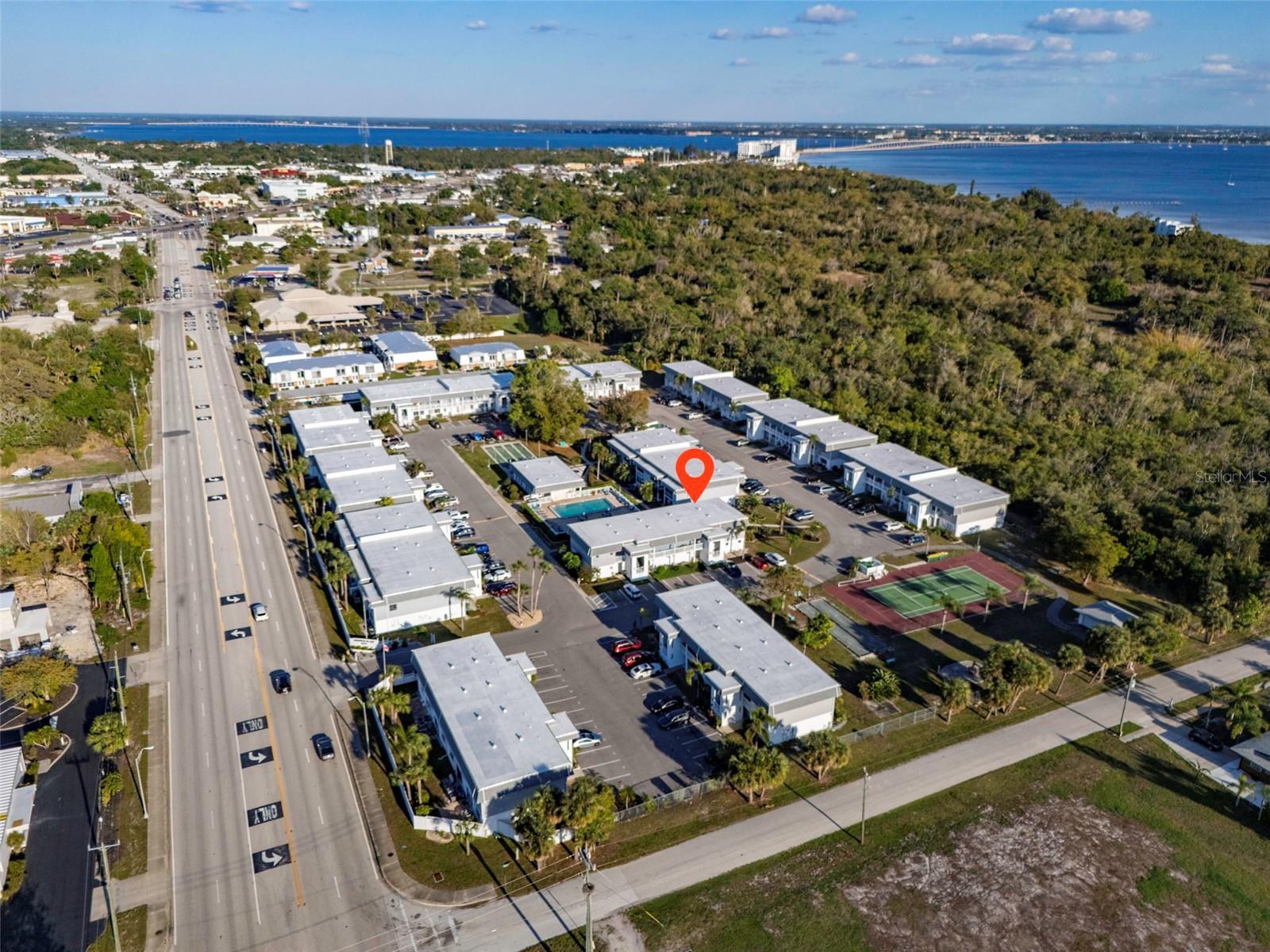 EDGEWATER VILLAGE - Residential