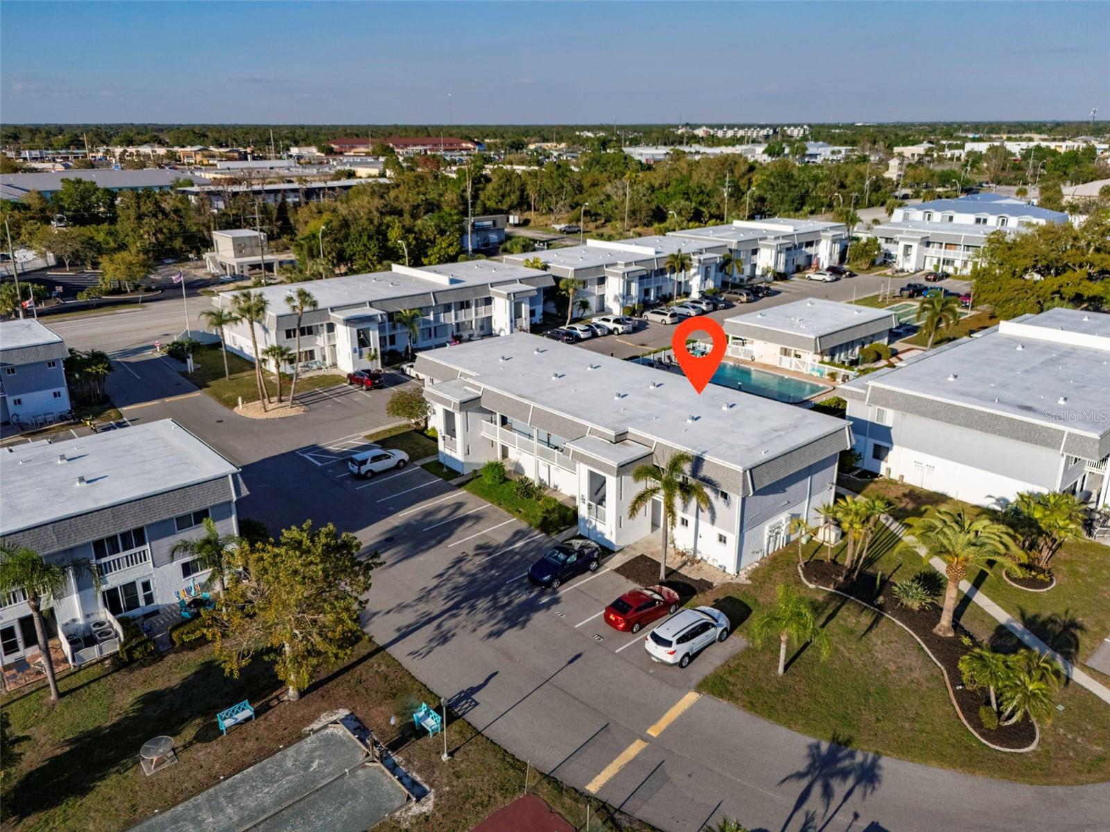 EDGEWATER VILLAGE - Residential