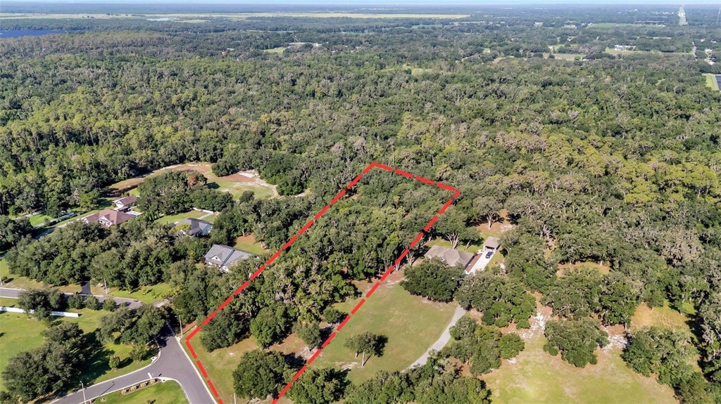 Photo of 6923 Orianna Oaks Drive, Plant City, FL 33567 (MLS # L4963221)