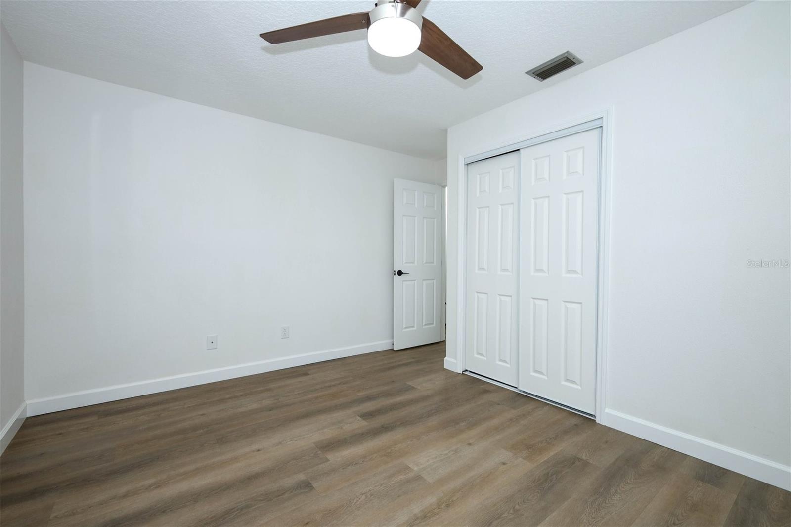 NORTH ORLANDO RANCHES SEC 09 - Residential