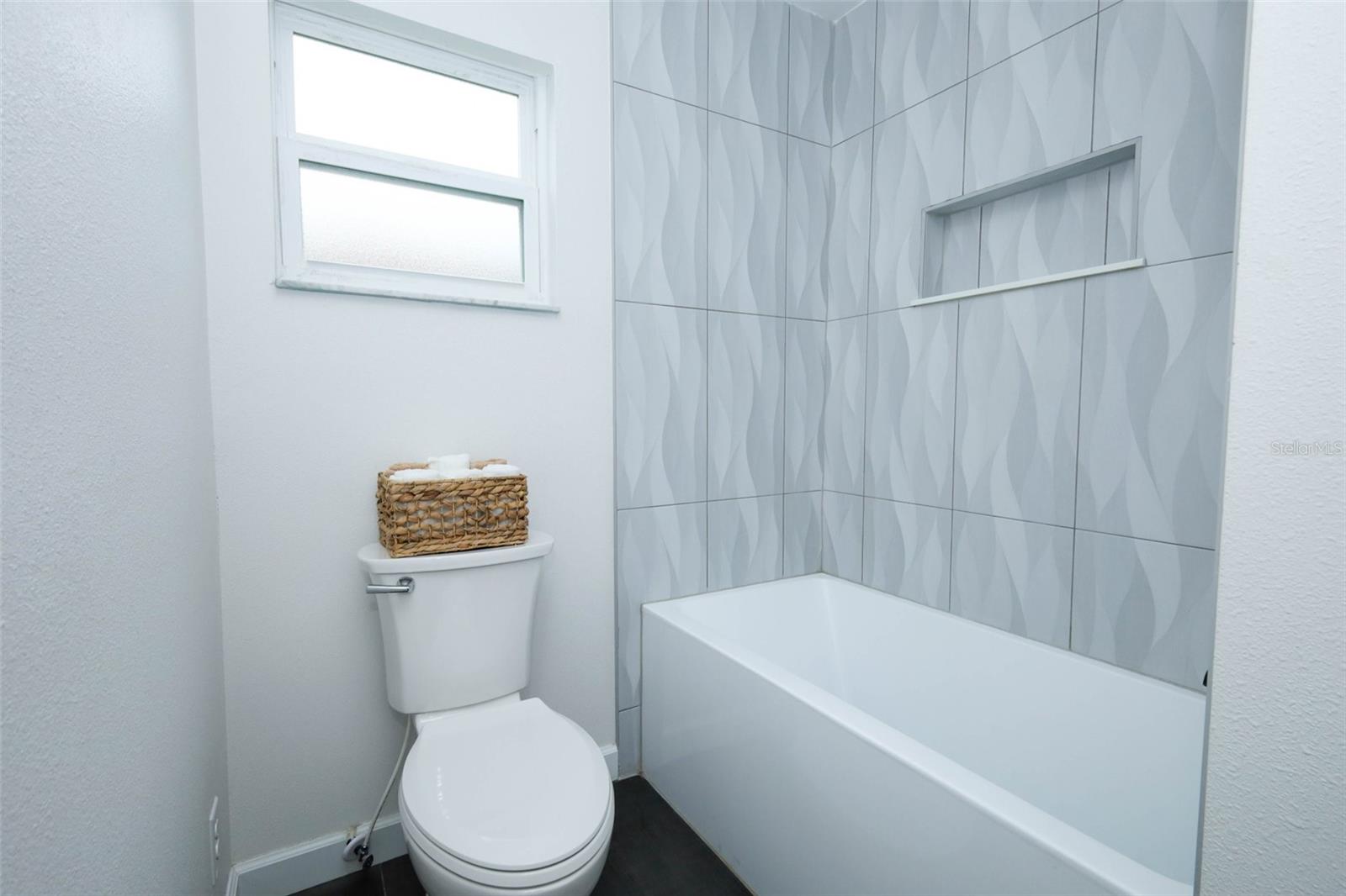 NORTH ORLANDO RANCHES SEC 09 - Residential