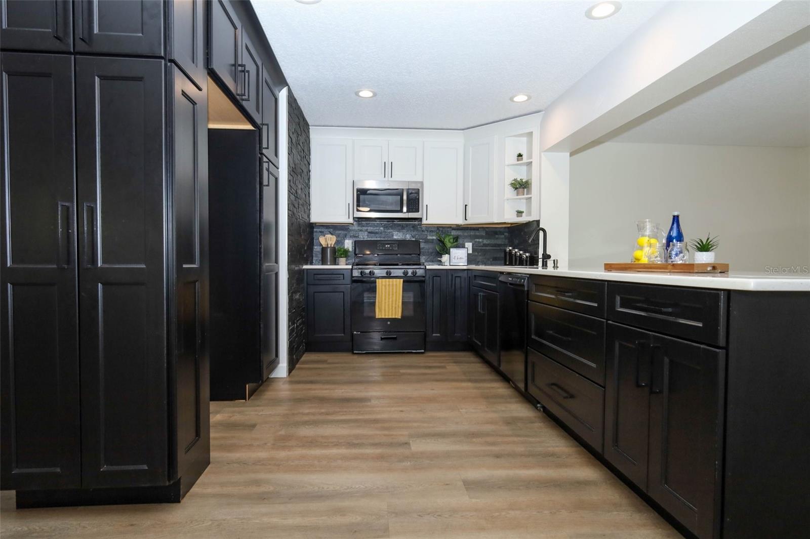 NORTH ORLANDO RANCHES SEC 09 - Residential