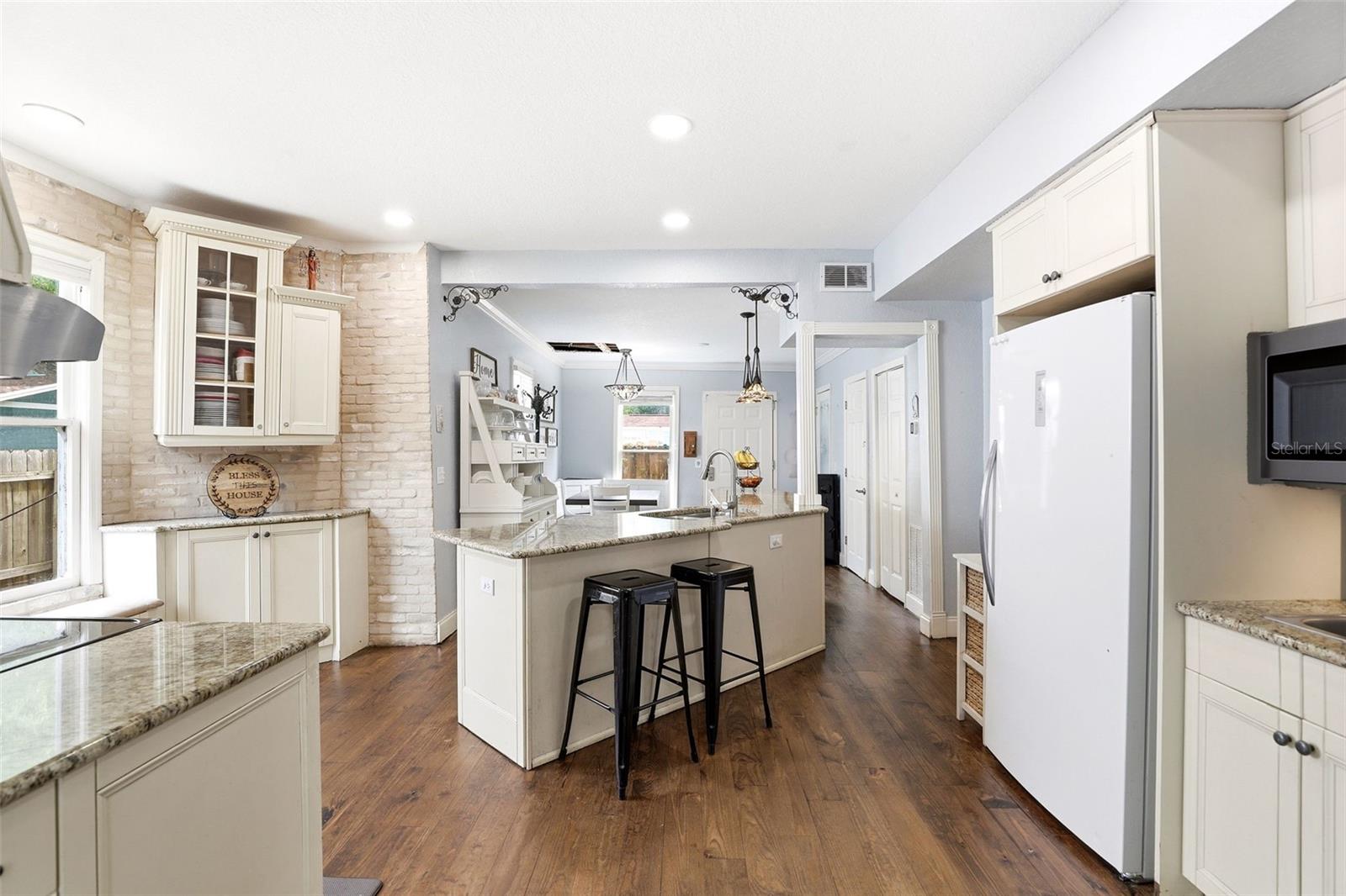 SANFORD TOWN OF - Residential