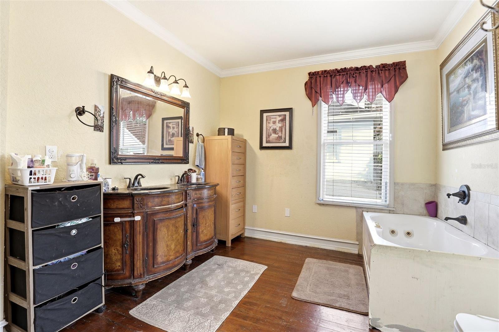 SANFORD TOWN OF - Residential