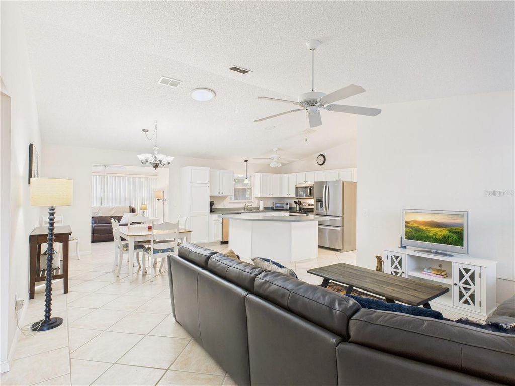 Photo of 2517 Privada Dr, The Villages, FL 32162 (MLS # G5103249)