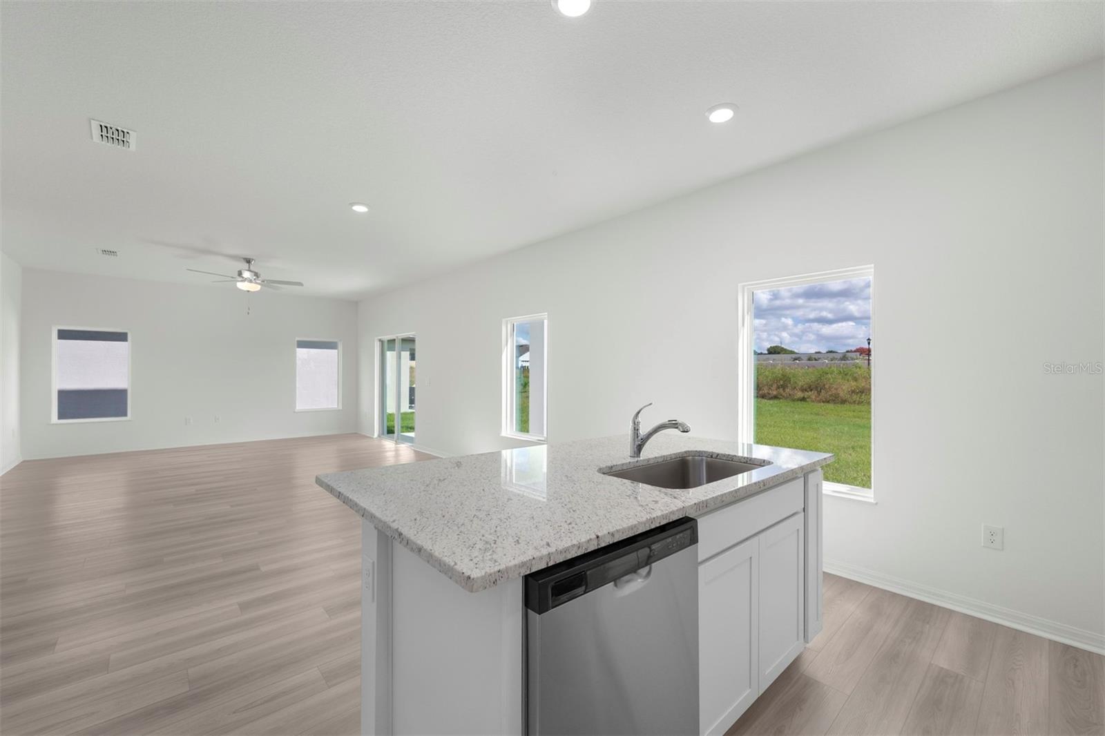 PEACH CROSSINGS - Residential