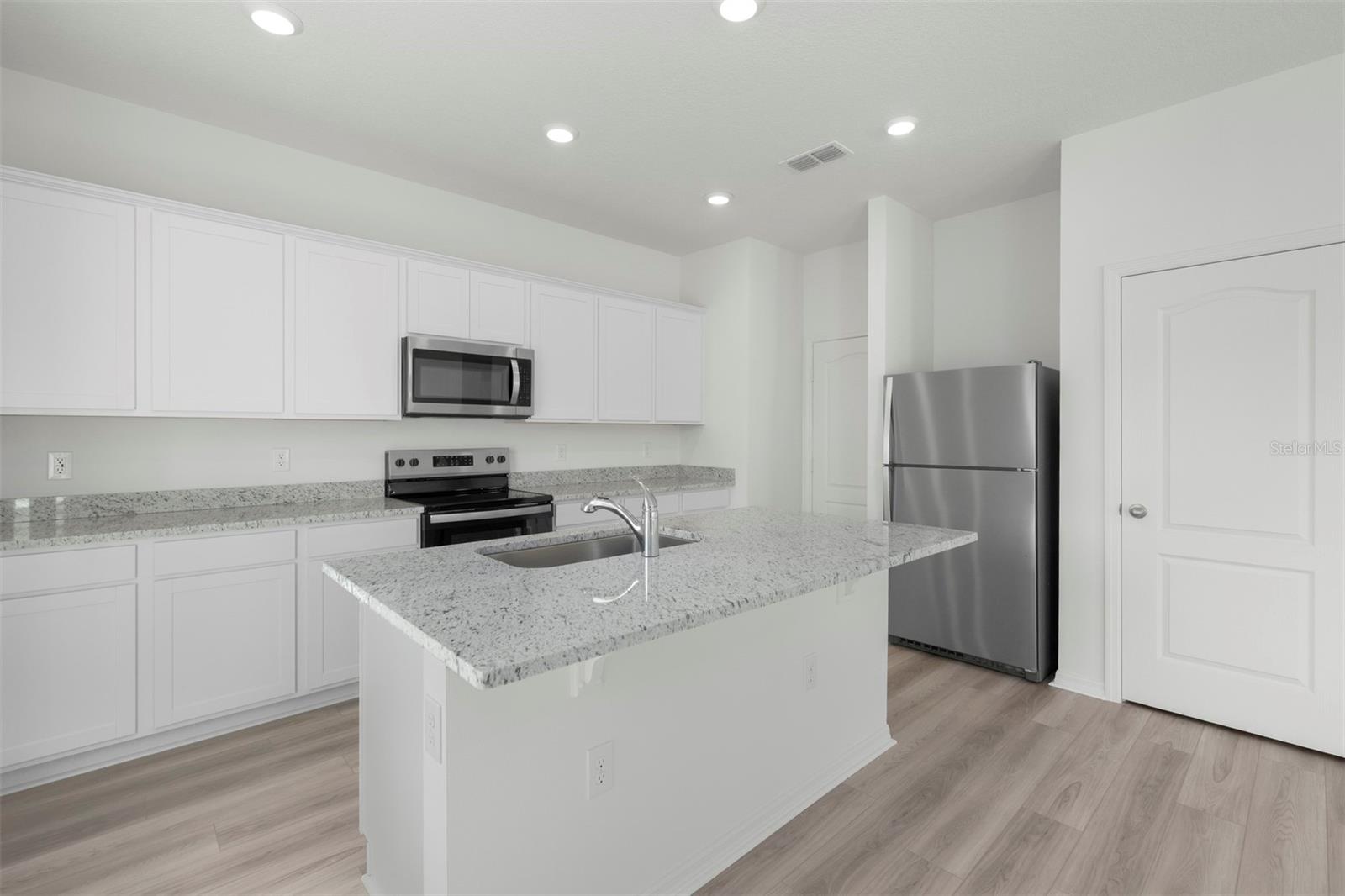 PEACH CROSSINGS - Residential