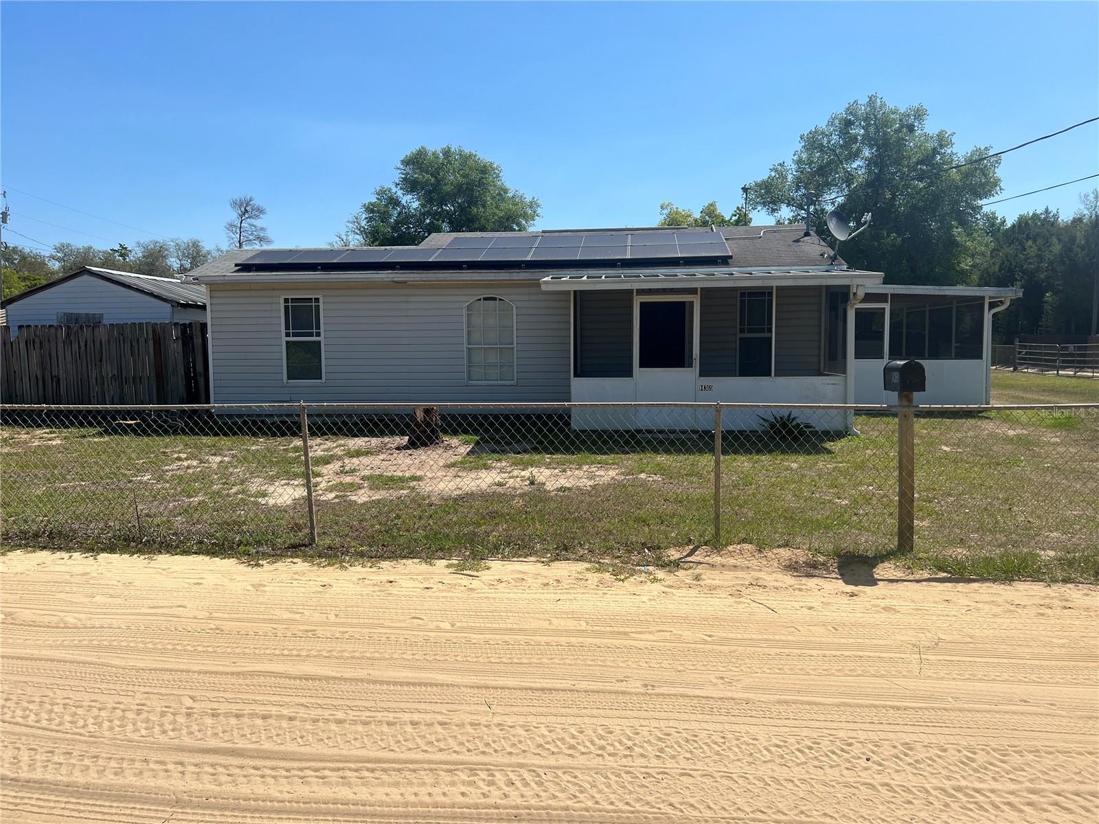 Listing image 3