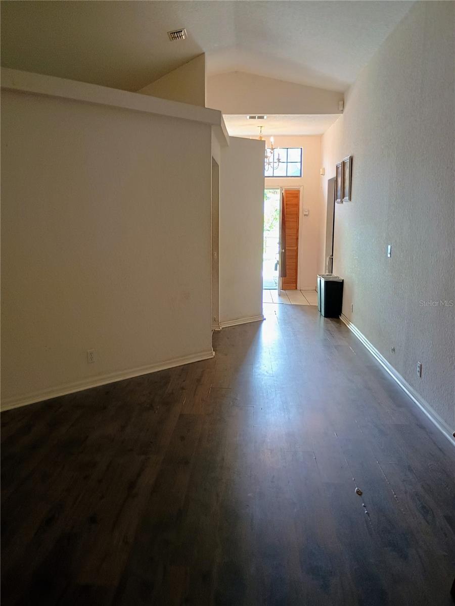 8977 LAKE DRIVE