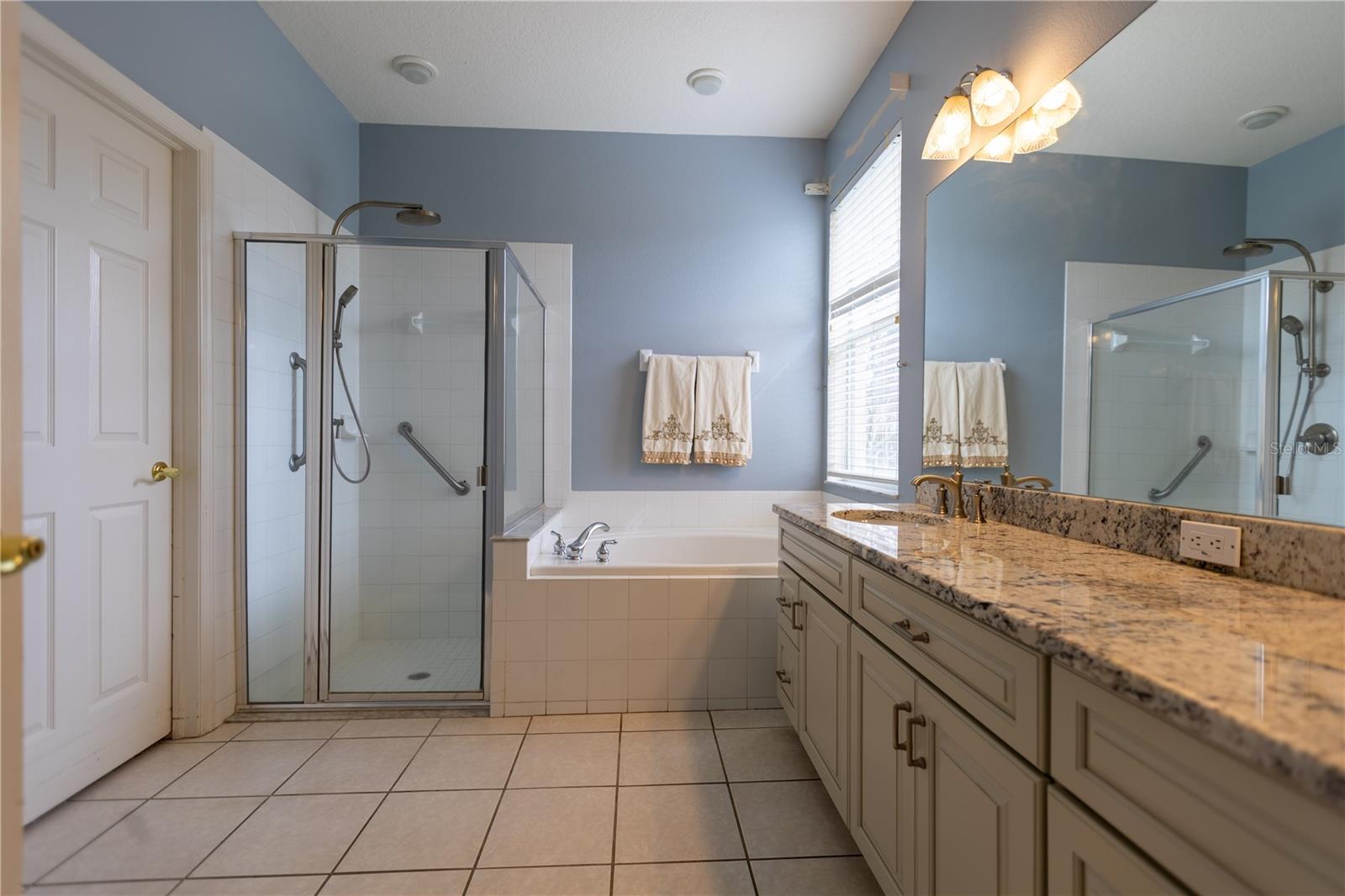 WYNDHAM LAKES PH 04 - Residential