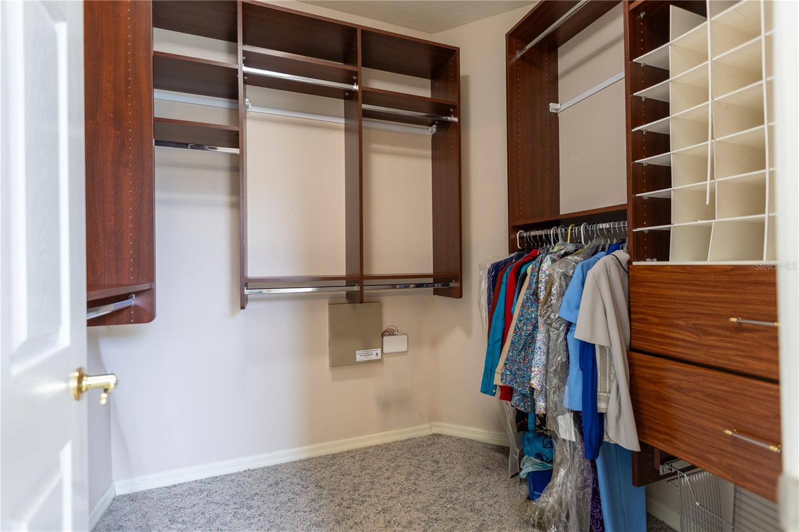 WYNDHAM LAKES PH 04 - Residential