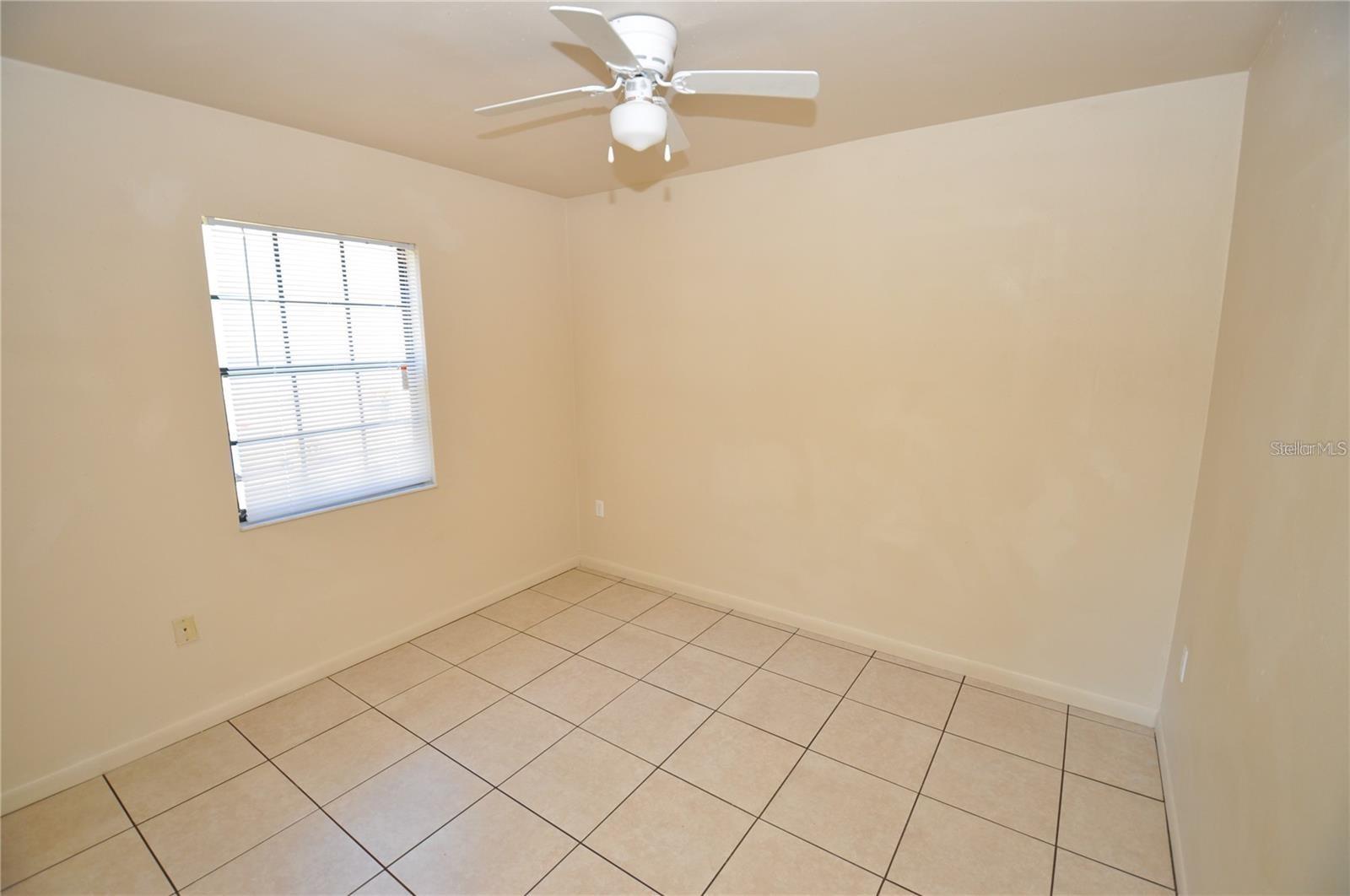 AUBURNDALE LAKESIDE PARK - Residential Lease