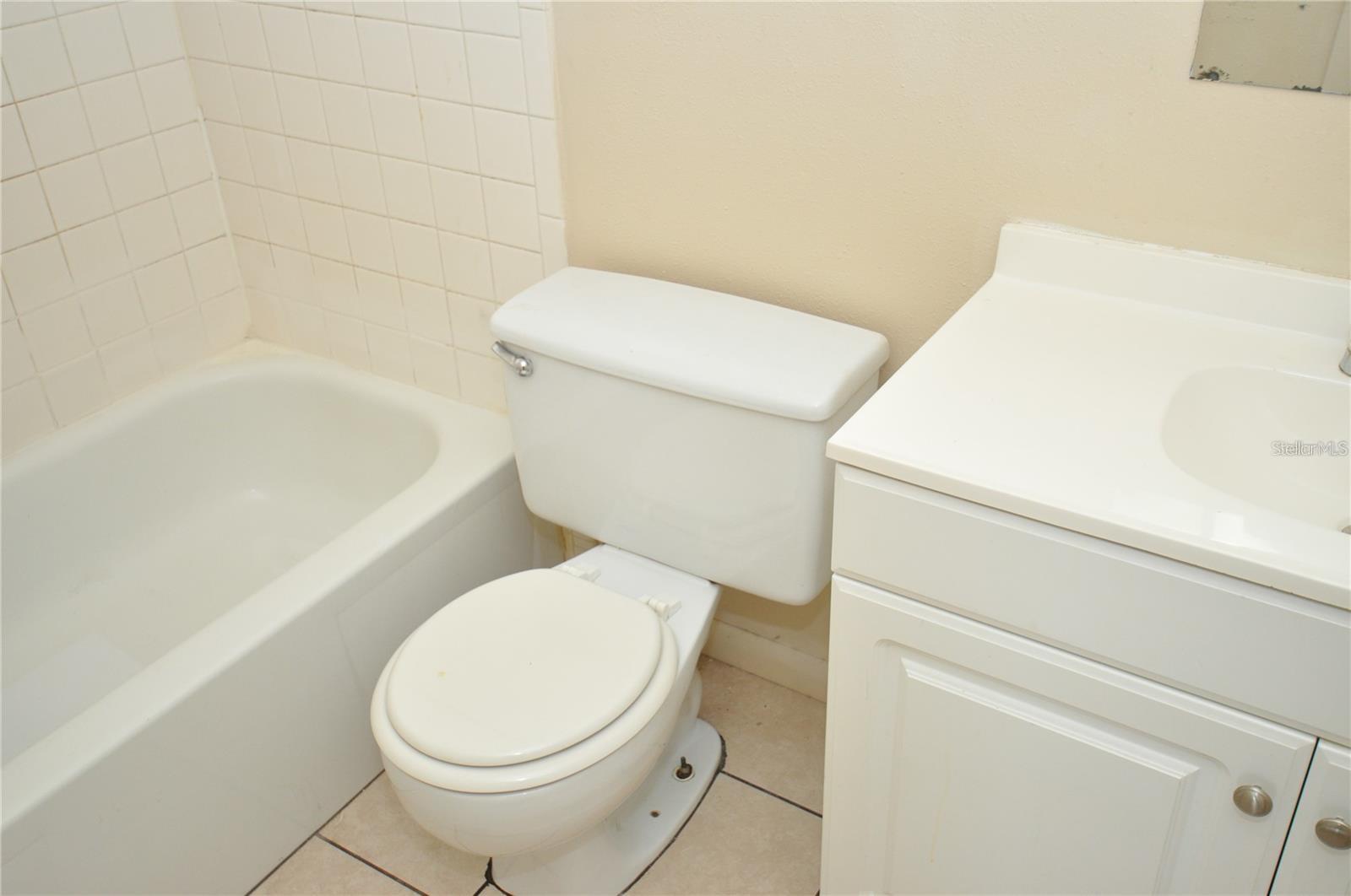 AUBURNDALE LAKESIDE PARK - Residential Lease