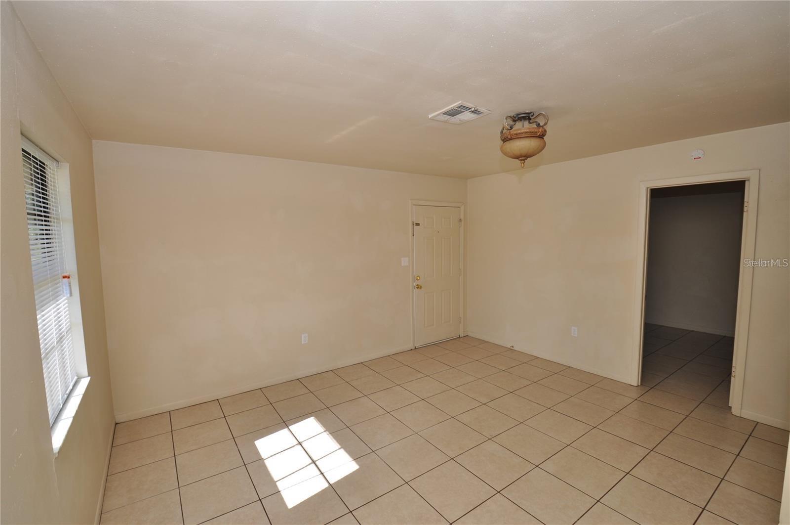 AUBURNDALE LAKESIDE PARK - Residential Lease