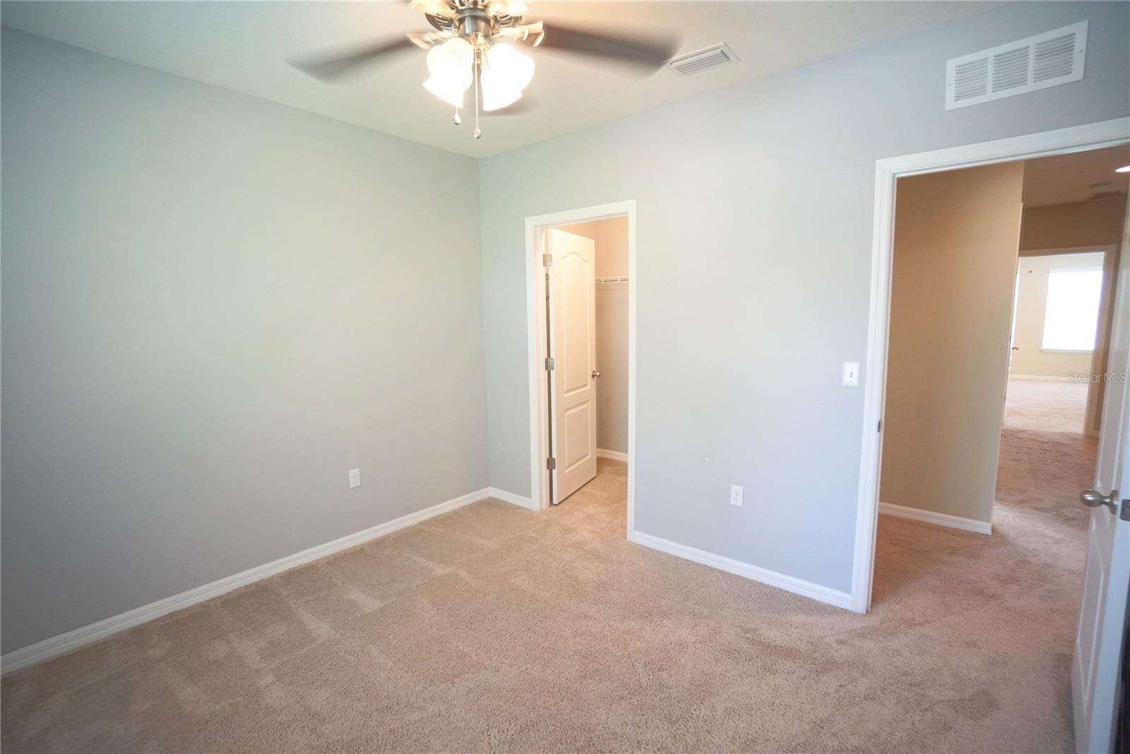 CREEKS OF CITRUS PARK - Residential Lease