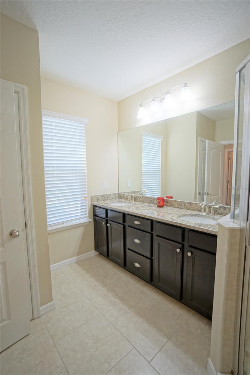 CREEKS OF CITRUS PARK - Residential Lease